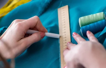 Почему важно учитывать допустимые отклонения в табельмере при производстве одежды